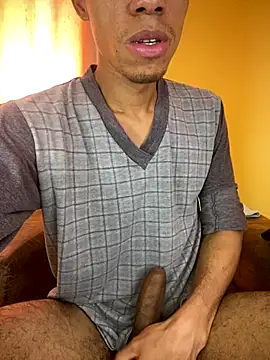 MoiseXxx 777 online show from October 24, 7:48 pm