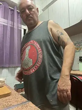 Russirayu online show from October 31, 7:50 pm