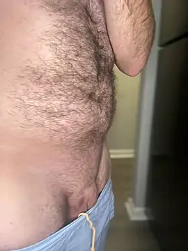 4kUsh2Fashion0 online show from December 10, 8:49 pm