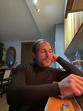 Adventurehotman online show from December 20, 12:08 am