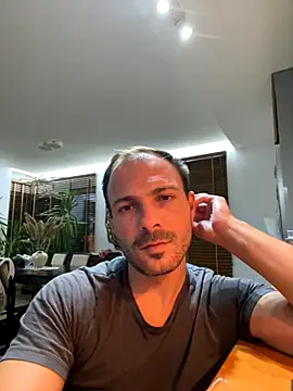 Adventurehotman online show from September 18, 10:01 pm