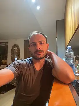 Adventurehotman online show from October 6, 6:45 pm