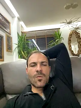 Adventurehotman online show from October 19, 4:32 pm