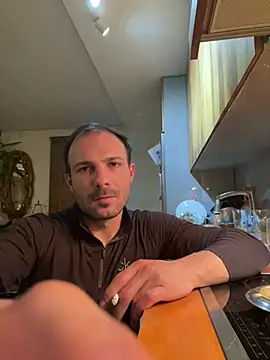 Adventurehotman online show from March 18, 11:42 pm