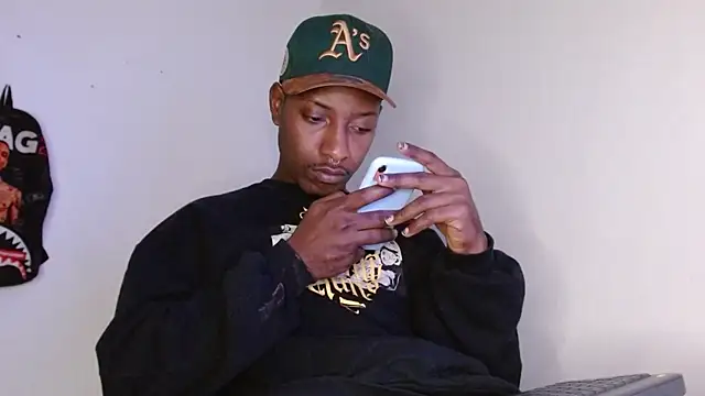 king  Black online show from November 9, 10:19 am