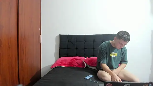 RyanHorseman online show from December 13, 9:58 am