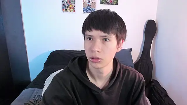 Aventure Twinks online show from February 1, 3:27 am