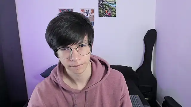 Aventure Twinks online show from December 18, 7:32 pm