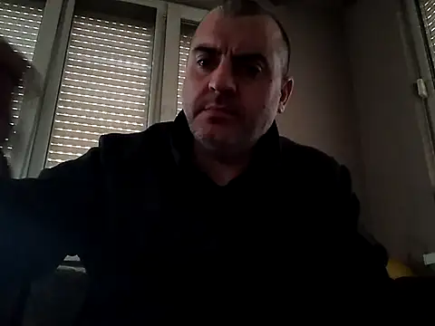 Snapshot of LSD669 chatting on February 14, 6:45 am LSD669 online show from February 14, 6:45 am