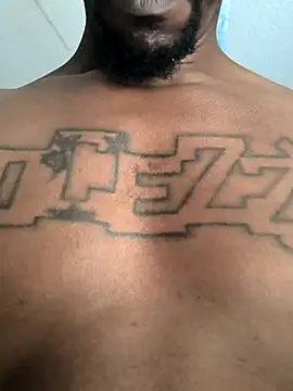 icyMike43 online show from December 14, 4:47 pm