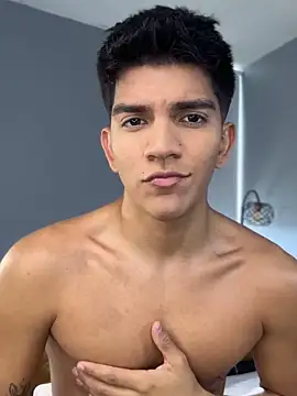 santiago 01 online show from October 8, 7:29 pm