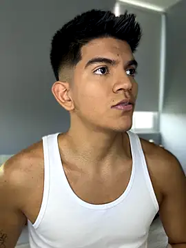 santiago 01 online show from September 21, 7:36 pm