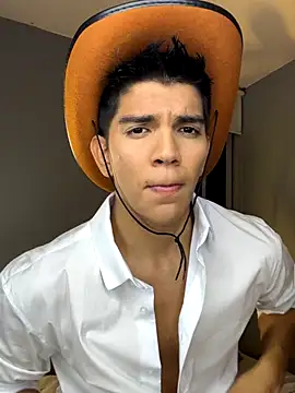 santiago 01 online show from November 1, 12:26 am