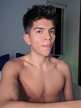 santiago 01 online show from February 2, 12:51 am