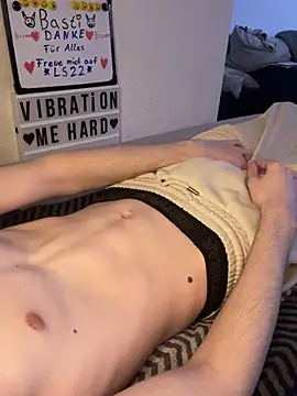 secret dream415 online show from March 4, 7:43 pm