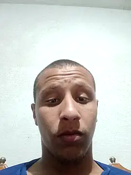 Nicolaskribeiro online show from July 31, 11:14 pm