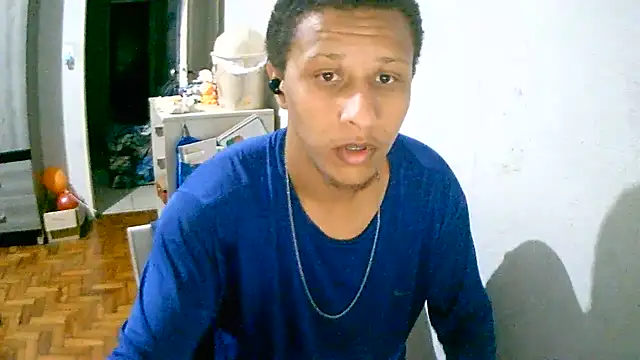 Nicolaskribeiro online show from July 26, 8:39 pm
