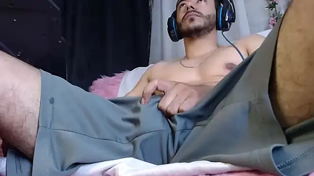 Tommhot online show from January 6, 9:19 am