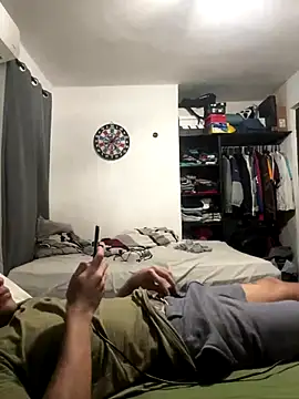 Magicerosxx69 online show from December 19, 2:41 am