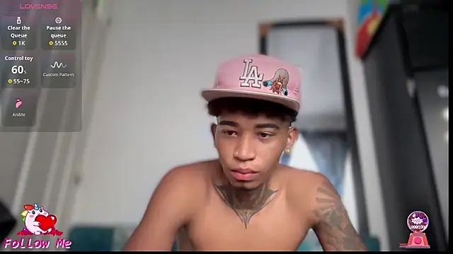 sexy blacks  online show from November 11, 12:10 pm