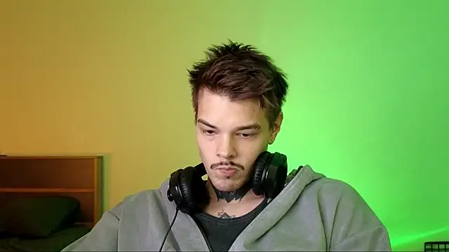 DENIS HERE online show from November 24, 12:55 am