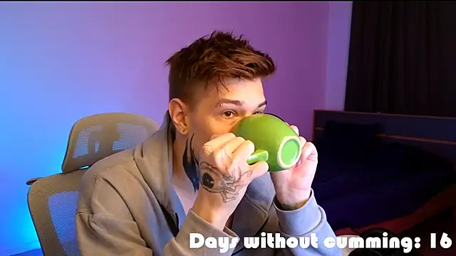 DENIS HERE online show from February 11, 2:55 pm