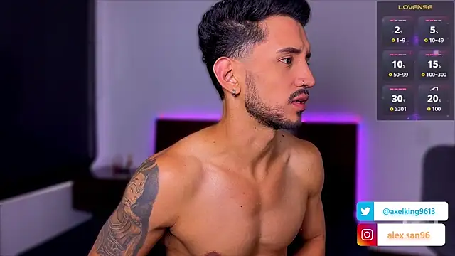 AxelKing1326 online show from September 24, 10:19 pm