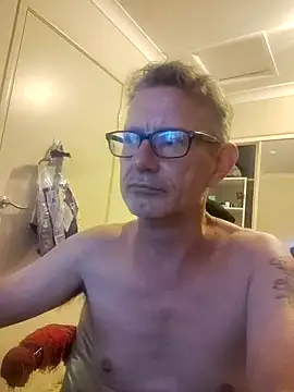 butseriouslykahnt online show from February 9, 10:09 am