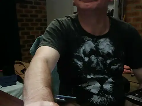 butseriouslykahnt online show from June 22, 12:09 pm