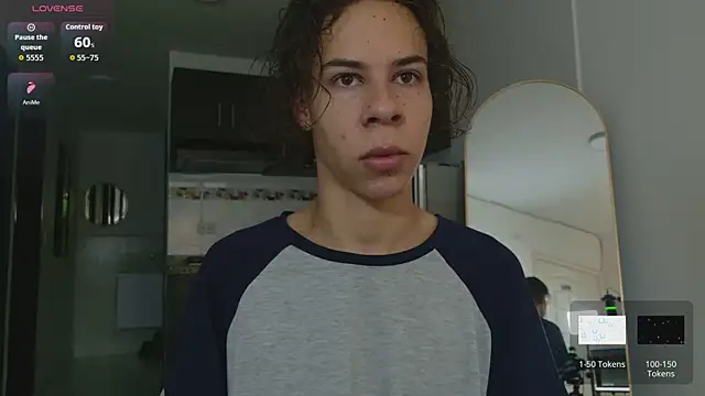 grey   27 online show from April 6, 11:33 am