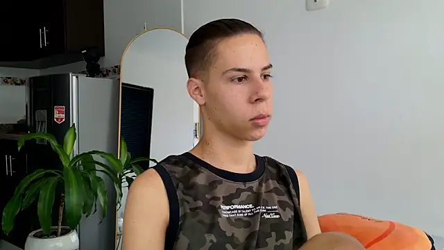 grey   27 online show from February 5, 3:31 pm