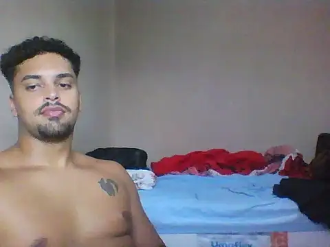 Xcumshot33 online show from February 3, 4:45 pm