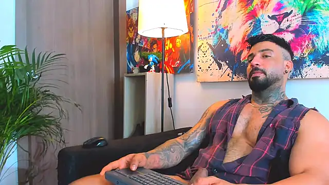 naugthy dominant online show from December 2, 5:05 pm