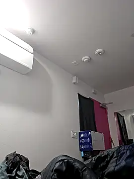 Iliketocooksquirt25 online show from January 19, 12:49 am