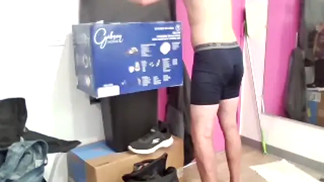 Iliketocooksquirt25 online show from February 1, 5:39 am