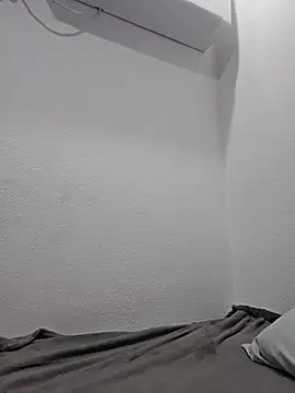 Iliketocooksquirt25 online show from September 17, 5:30 am