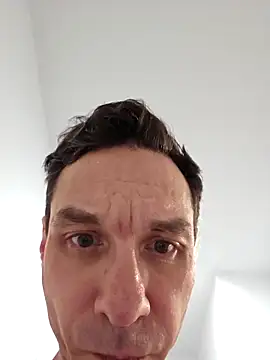 Iliketocooksquirt25 online show from November 20, 4:45 am