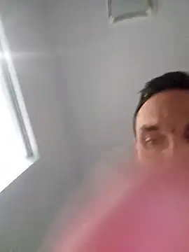 Iliketocooksquirt25 online show from September 26, 5:05 am