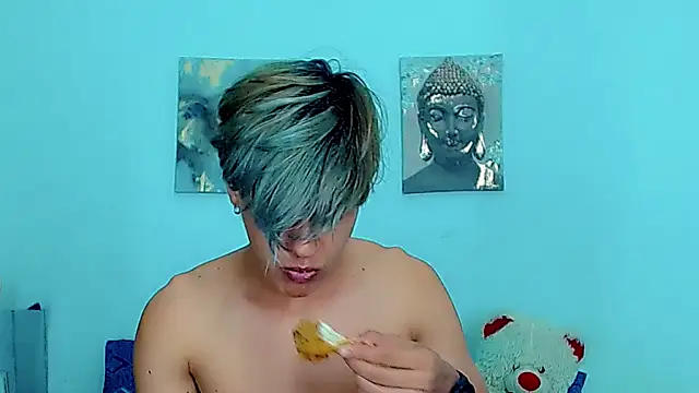 Liamscott  online show from January 10, 3:23 am