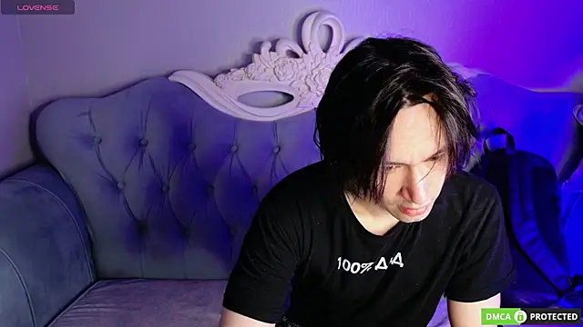 CalvinOwens online show from April 10, 6:26 pm