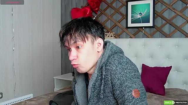 CalvinOwens online show from March 8, 3:37 am