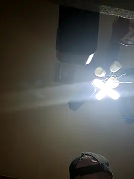 Hugebwc102 online show from December 23, 8:56 am