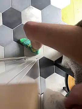 Maxthekid online show from February 4, 9:17 am