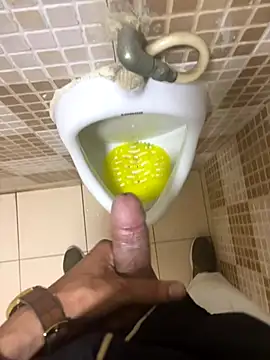 hitlar1026 online show from October 10, 1:27 pm