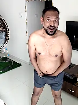 lovbombayduck11 online show from October 5, 7:01 am