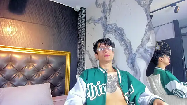 AgarEvans online show from October 30, 3:52 am