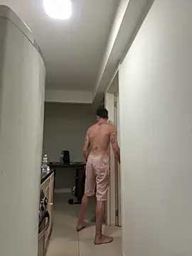 Facuurrus online show from December 20, 5:25 am