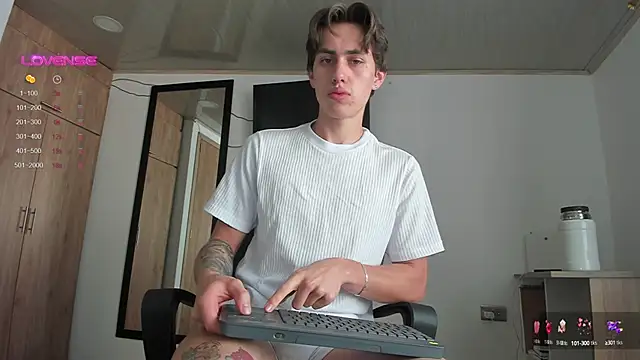 manucute 23  online show from February 19, 1:50 pm