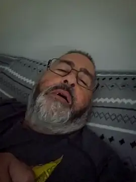 polla calientes47 online show from December 3, 2:45 pm