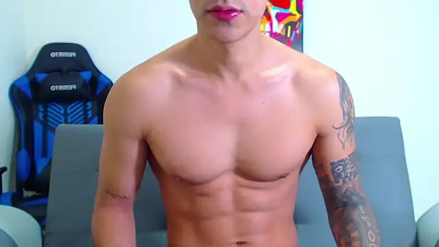 Tristan-bm online show from January 25, 2:25 pm